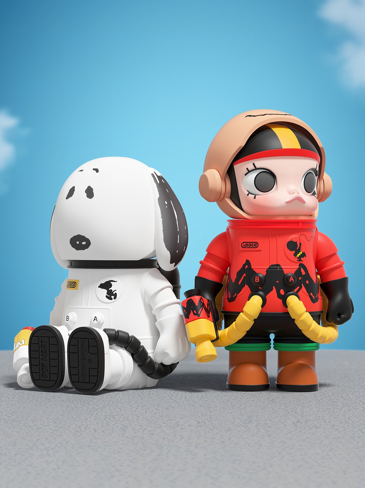 MEGA SPACE MOLLY 100% Charlie Brown & Snoopy | POP MART (Australia)