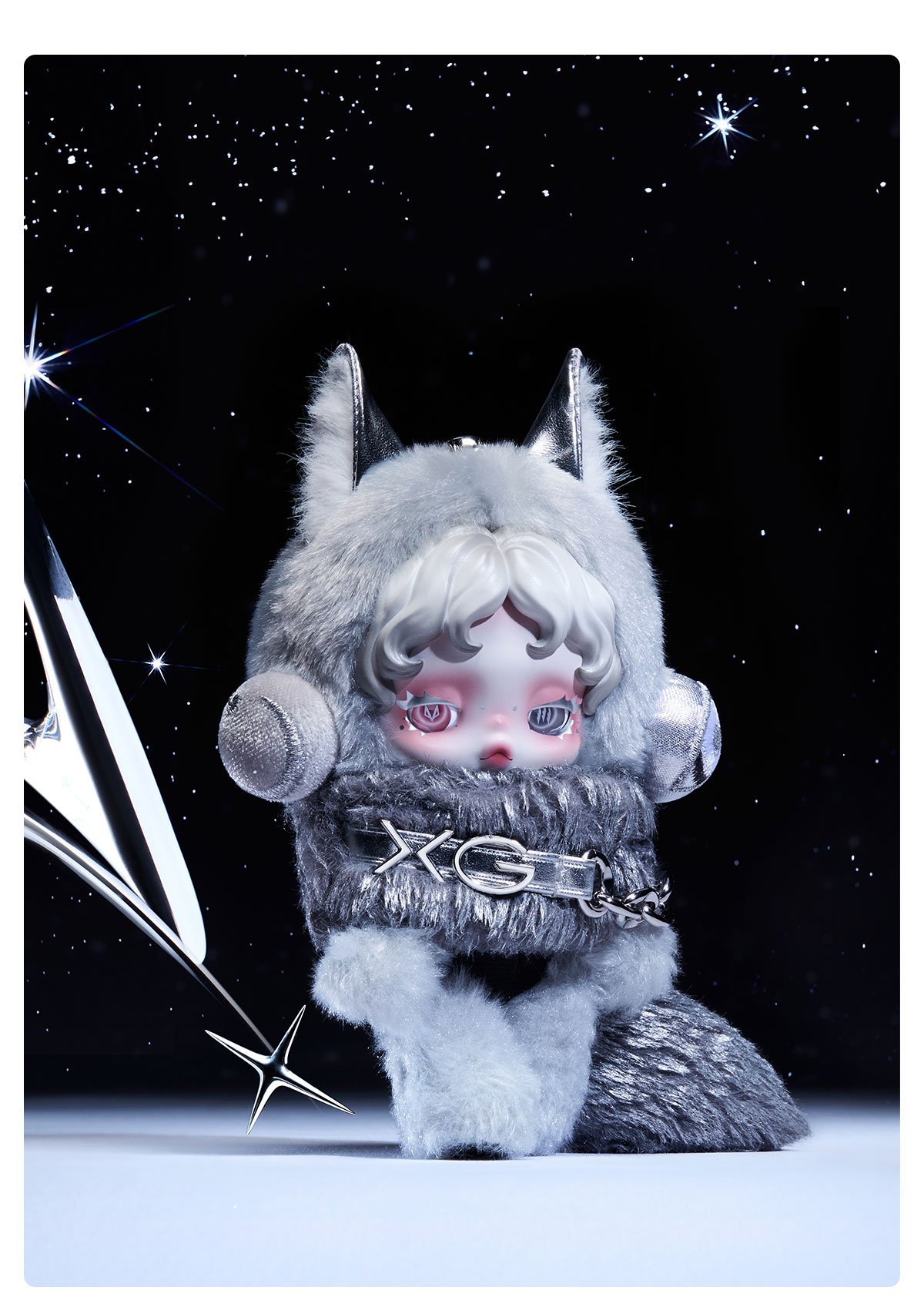 POP MART スカルパンダ × XG ぬいぐるみペンダント SKULLPANDA × XG ぬいぐるみペンダント（日本限定） | POP MART (Japan)