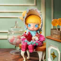 MOLLY Candy Artisan 1/8アクションフィギュア MOLLY Candy Artisan 1/8 Action Figure | POP MART (Australia)