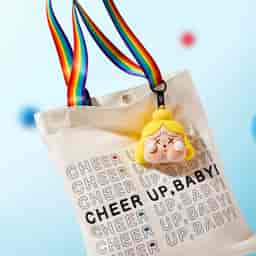 CRYBABY CHEER UP, BABY! シリーズ ぬいぐるみペンダント | POP MART