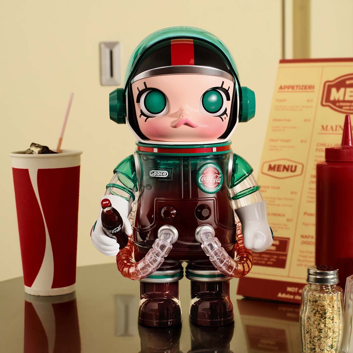 MEGA SPACE MOLLY 400% Iconic Coca-Cola | ポップマート