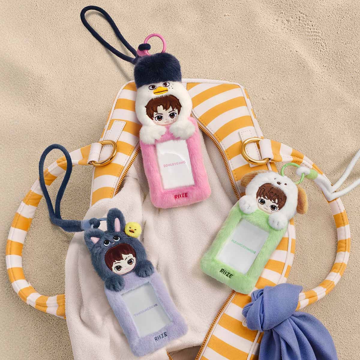 POPMART RIIZE Fluffy Club シリーズ トレカのみ RIIZE Fluffy Club Series Card Holder | POP MART (Singapore)