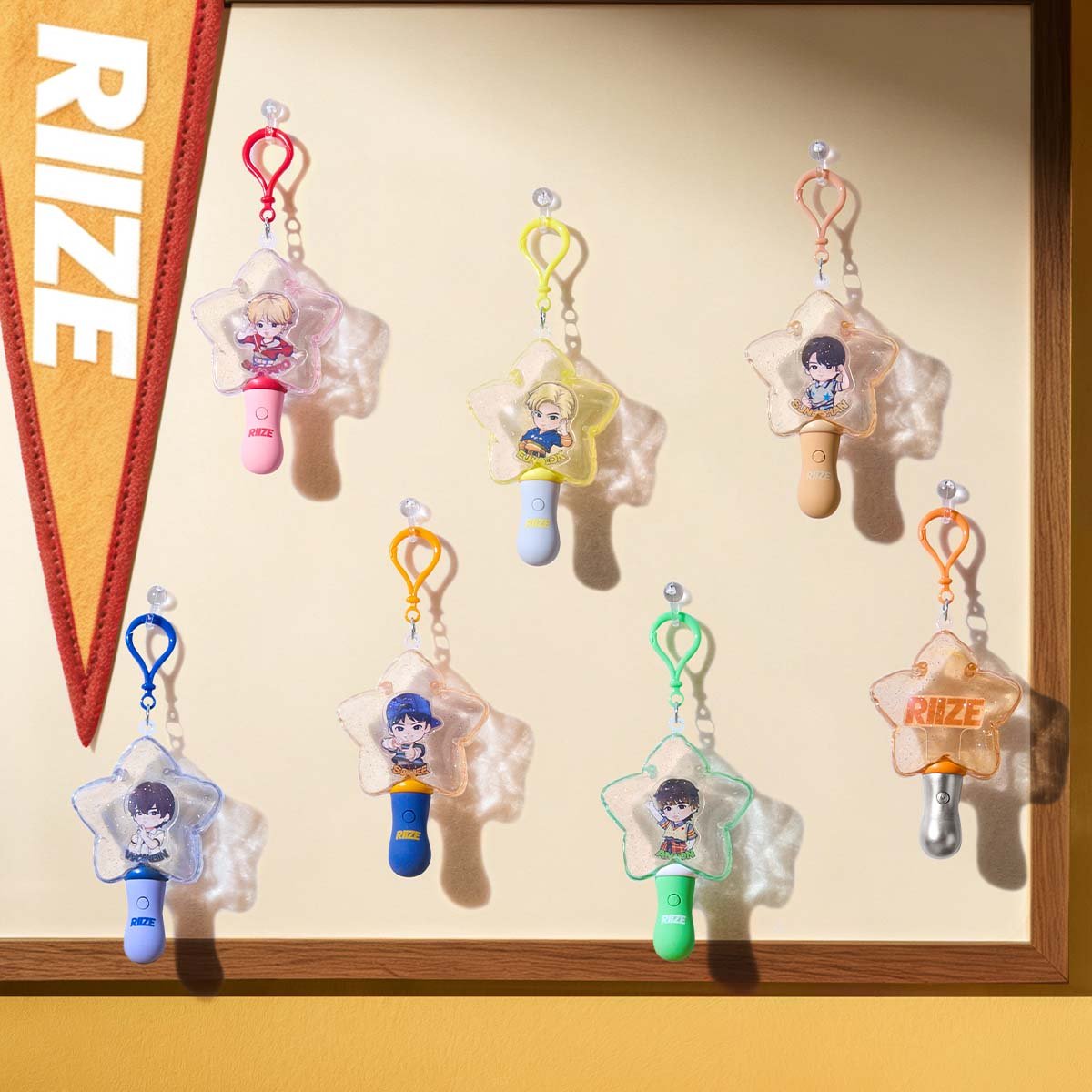 RIIZE Memorable Picks シリーズ ルミナスペンダント | POP MART (Japan)
