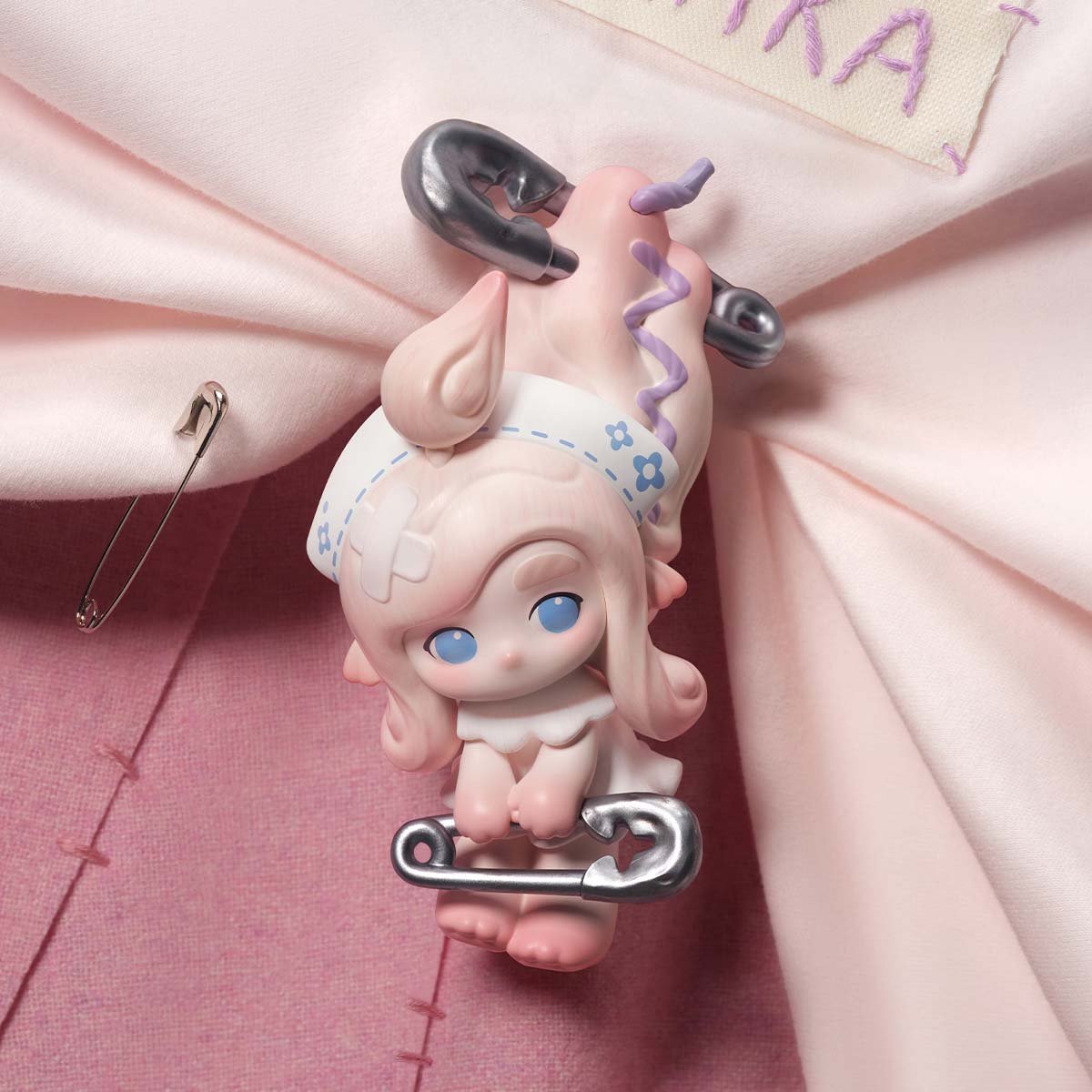 CHAKA Stitch by Stitch シリーズ フィギュア | POP MART (Japan)