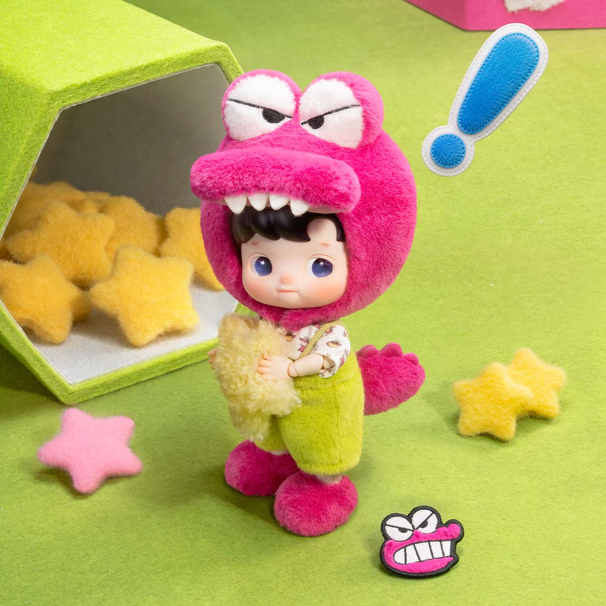 HACIPUPU × クレヨンしんちゃん 1/8 アクションフィギュア | ポップマート