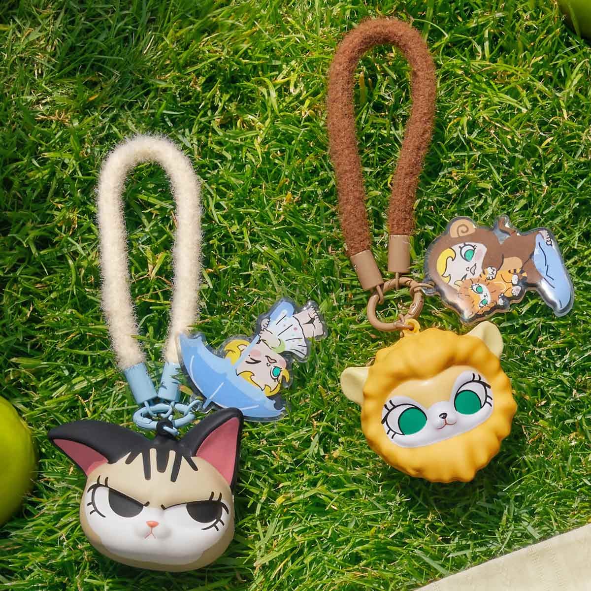 Baby Molly & Baby Tabby Series-Pinch Pendant Blind Box | POP MART