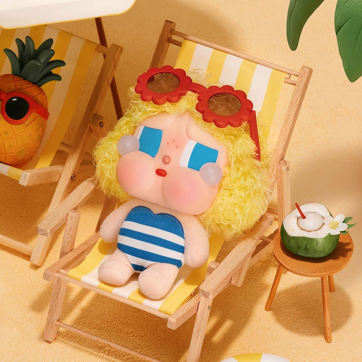 CRYBABY Vacation Mode On シリーズ ぬいぐるみペンダント | POP MART