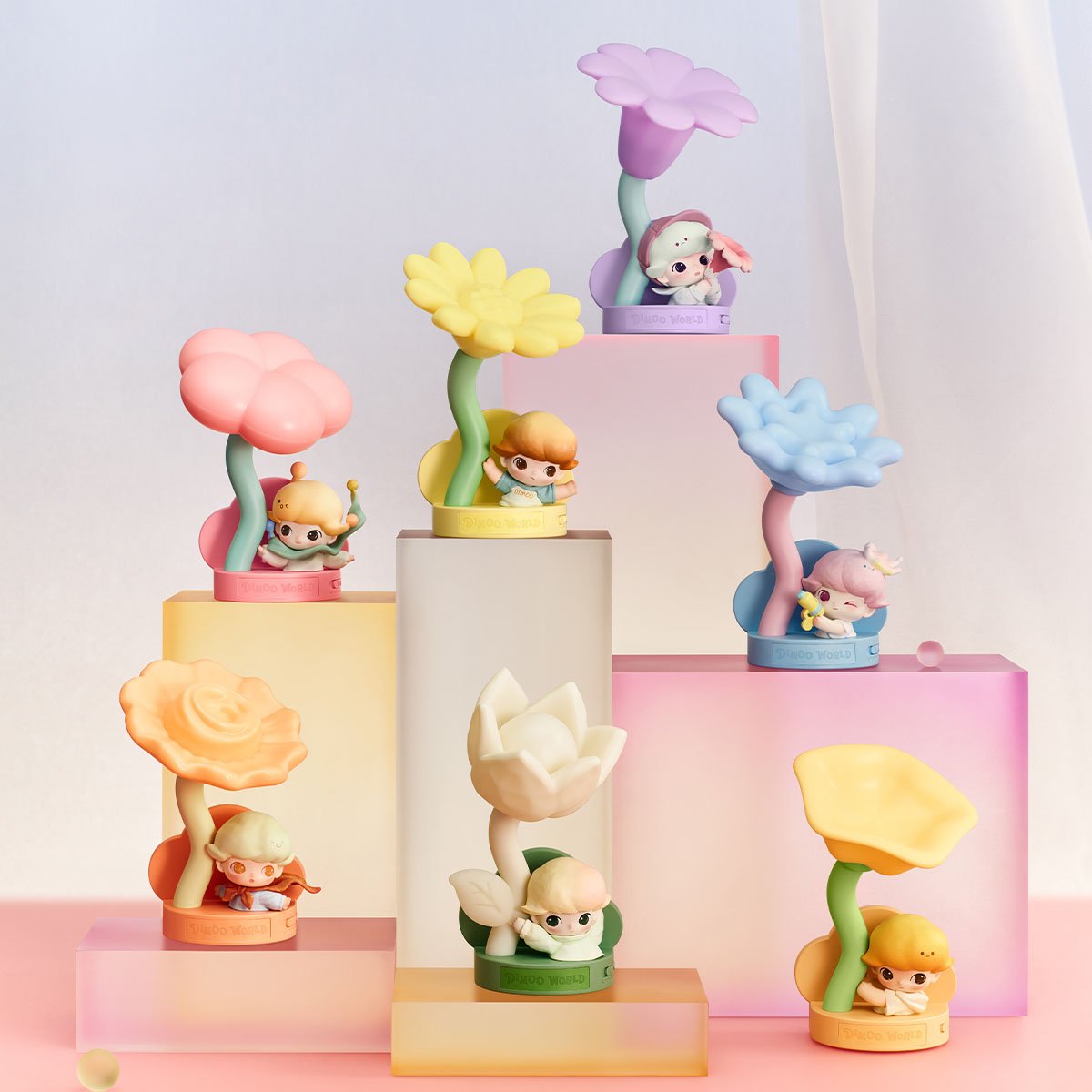 【超お買い得】DIMOO Moments in Bloom ナイトライト　全６種 DIMOO Moments in Bloom Series - Sensor-activated Nightlight Blind