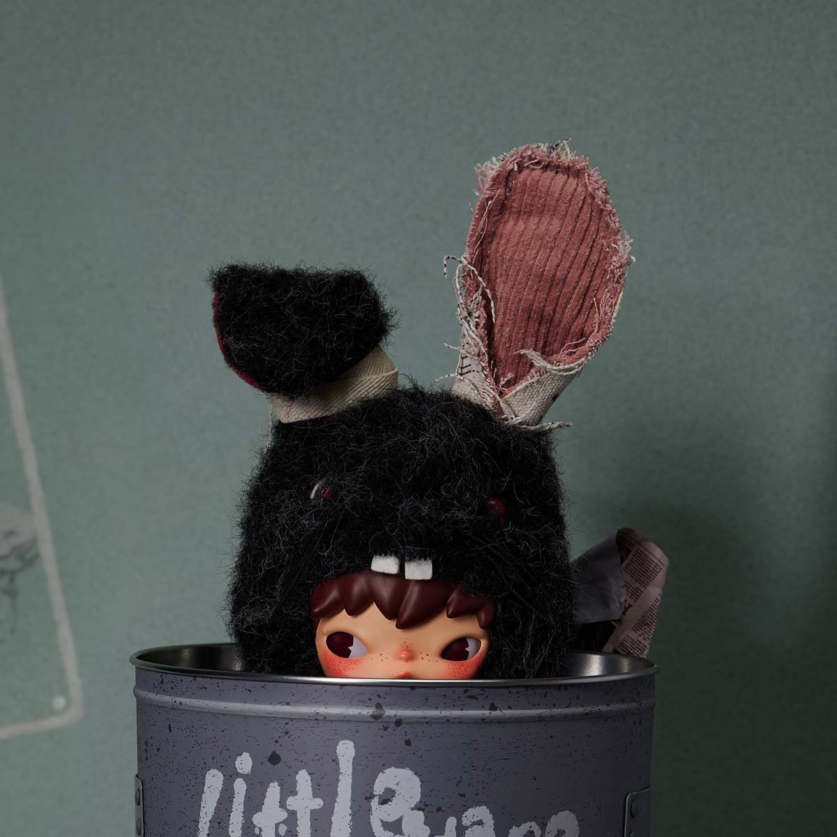 Hirono Little Hare ぬいぐるみペンダント | ポップマート