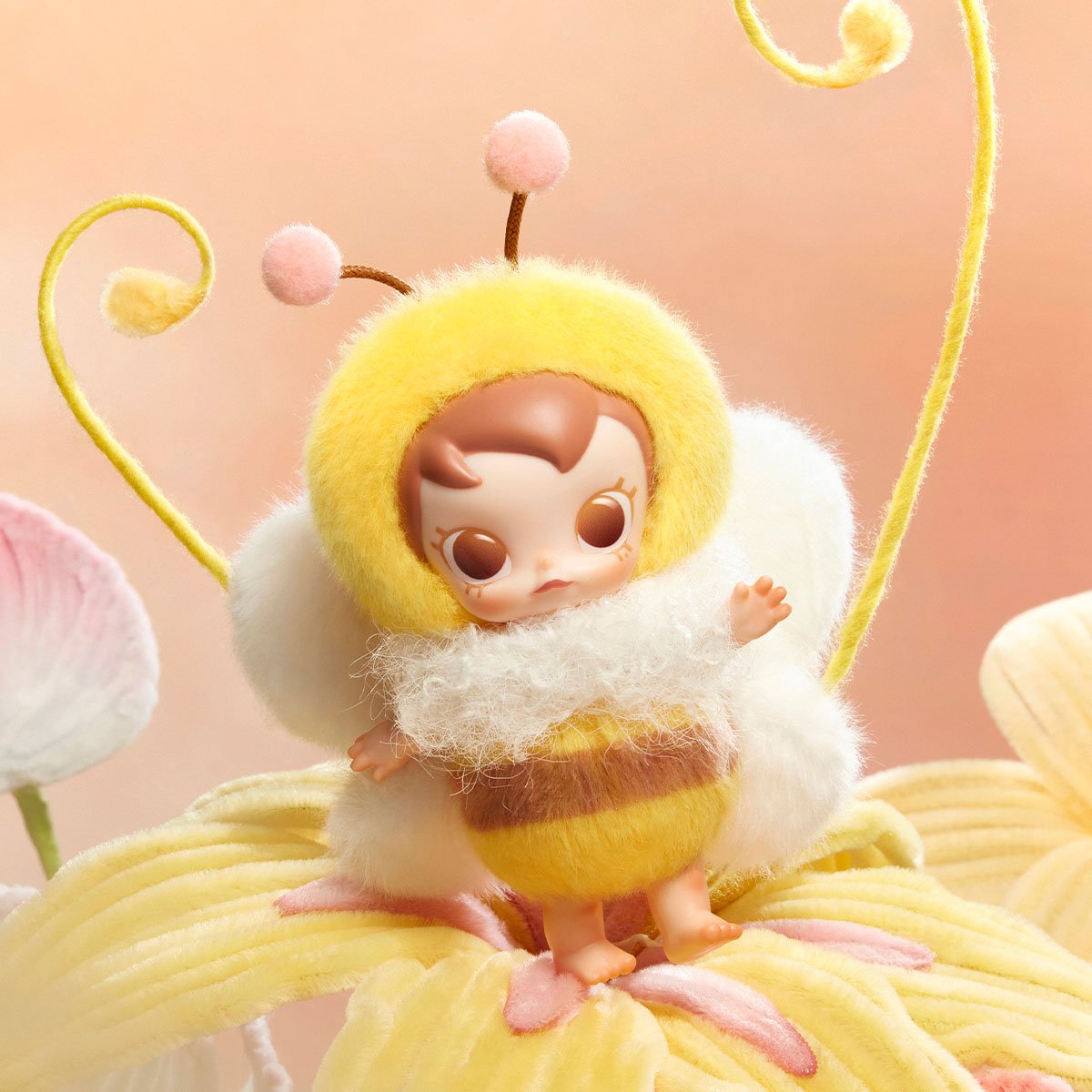 Baby Molly Buggy Roam シリーズ ぬいぐるみペンダント | ポップマート